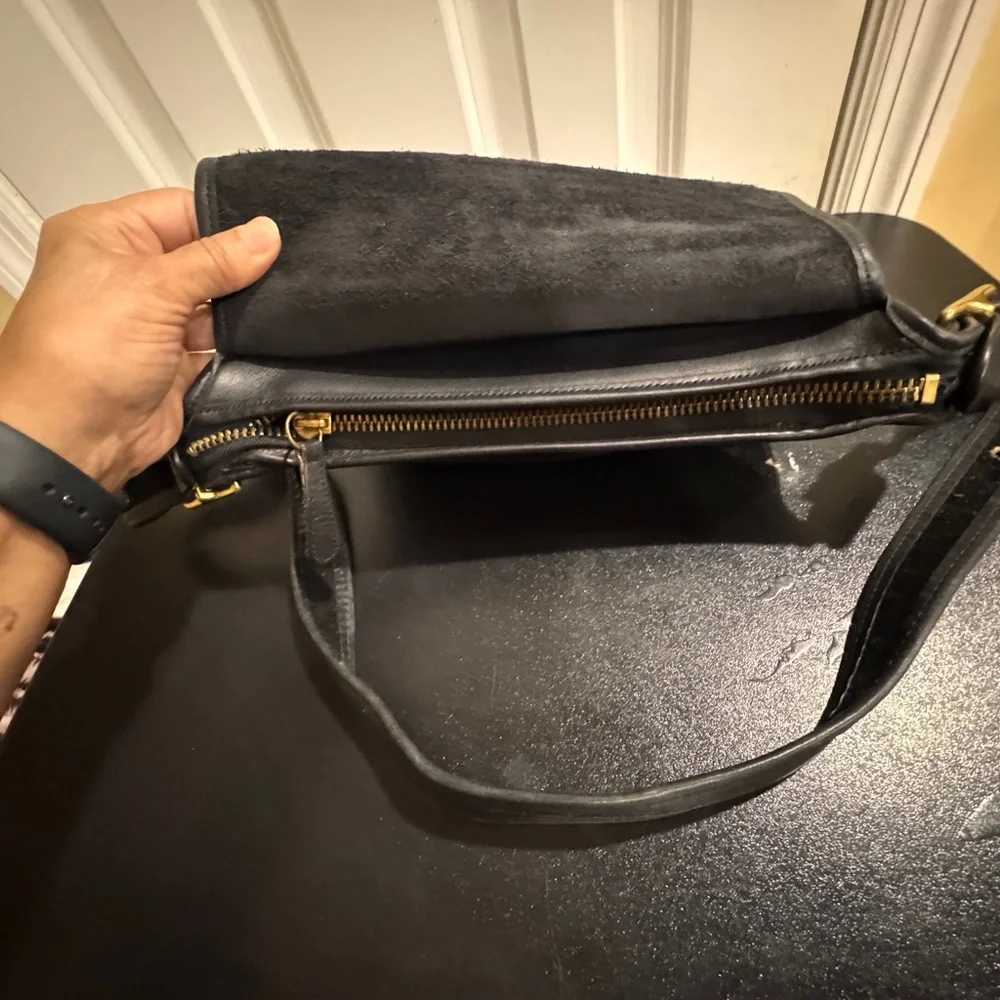 Coach vintage Patricia Black Leather shoulder Crossbody Bag 9951